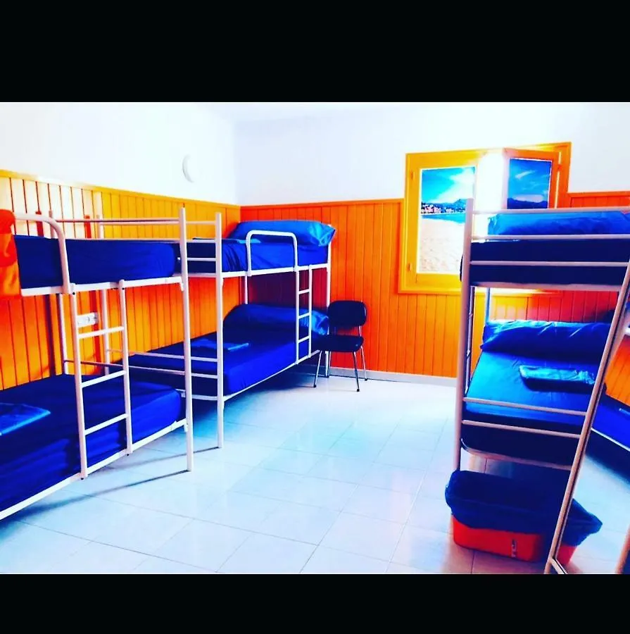 מאלגה Larios Cool Hostel